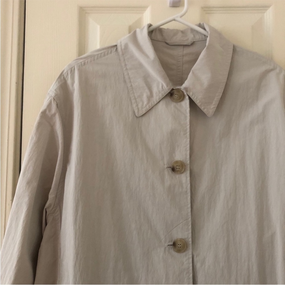 & Other Stories Neutral Beige Lightweight Trench Coat - Picture 3 of 13